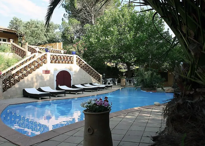 Athenopolis Hotell Grimaud