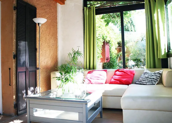 Athenopolis Hotell Grimaud