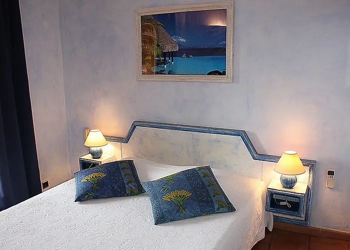 Athenopolis Hotell Grimaud