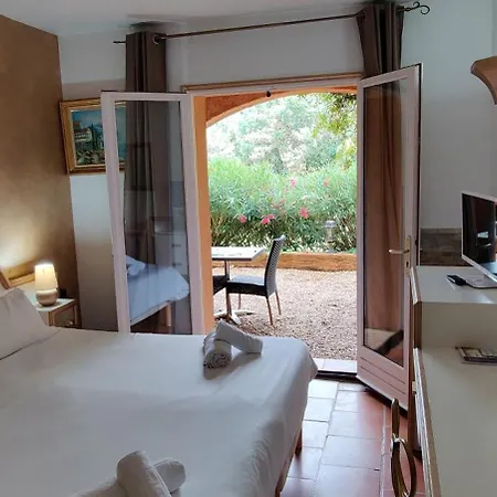 Athenopolis Hotel Grimaud