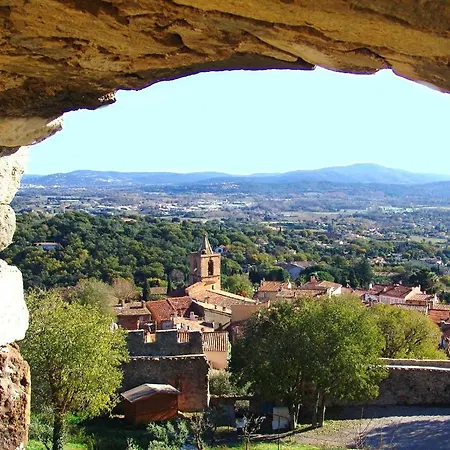 Athénopolis 3*