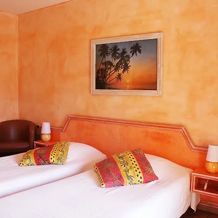 Athenopolis 3*
