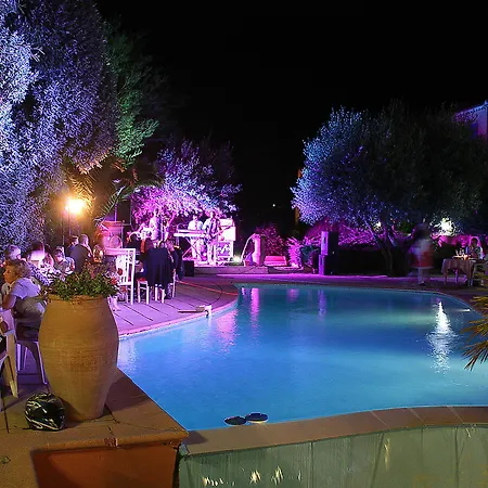 Hotel Athenopolis Grimaud