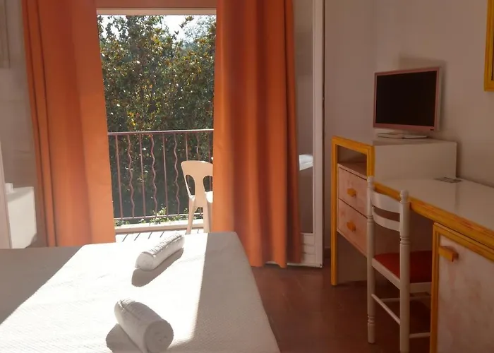 Athenopolis Hotel 3*