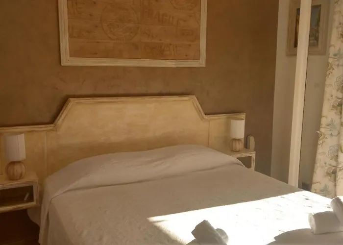 Athenopolis 3*